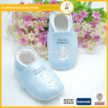 Invierno caliente muy suave plantilla bebé casual estilo cuero niño zapatos